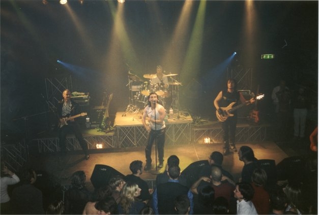 2001-2002 : Matrix